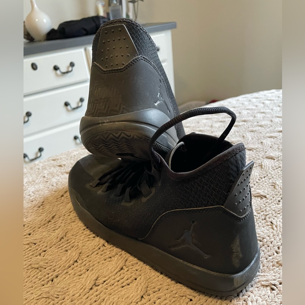 Air Jordan Eclipse Mid Size 10